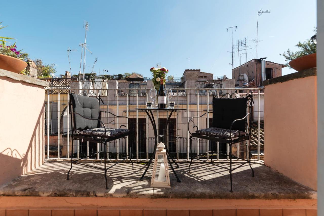 Spanish Steps Corner ローマ エクステリア 写真